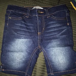 Long DKNY shorts